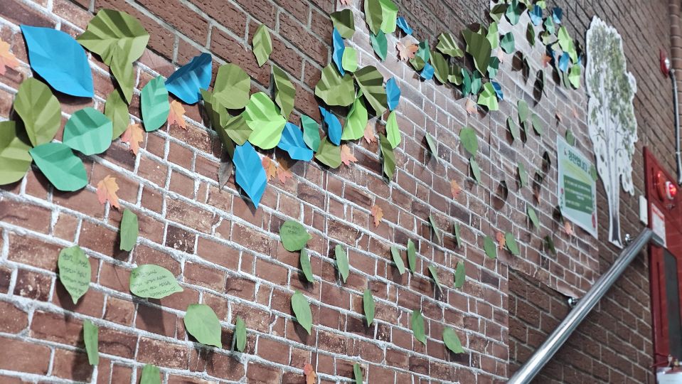 10면-3 칭찬합시다.jpg