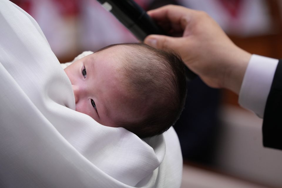 8면 상 - 첫 뜰 밟기 은혜나눔 3.JPG