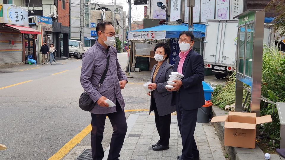 사랑의 떡 나눔(2교구) (3).jpg