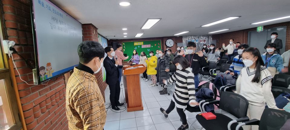 찬양과율동3 (2).jpg